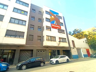 Inmueble en venta en Requena de 12  m²