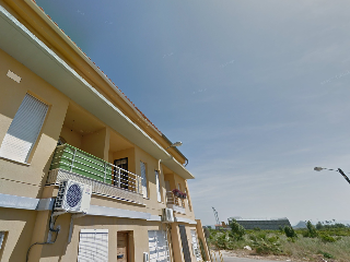 Unifamiliar en venta en Alcàntera De Xúquer de 165  m²