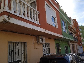 Piso en venta en Vall D'uixó (la) de 100  m²