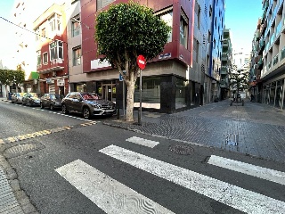 NICOLAS ESTEVANEZ 12