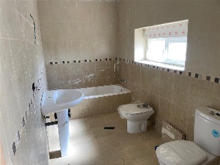 Avenida de la Guardia Civil 8