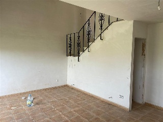 Avenida de la Guardia Civil 9