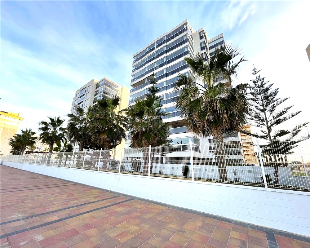 GRAN VIA DE LA MANGA. URBANIZACION VIÑA DEL MAR