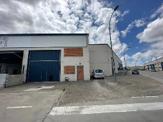 INDUSTRIA, DE LA 11