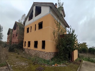 Pisos banco Vega de Infanzones