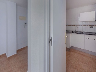 Piso en C/ Colonia Santa Isabel - Alicante - 12