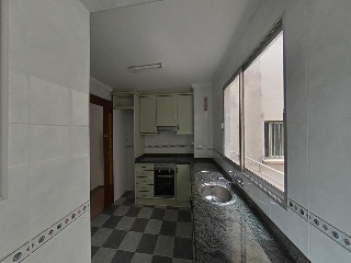 Piso en C/ Poeta Llorente - Gandía - Valencia 13