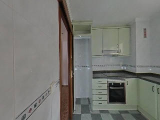 Piso en C/ Poeta Llorente - Gandía - Valencia 16