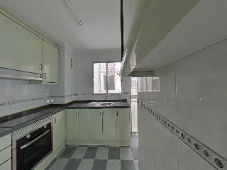 Piso en C/ Poeta Llorente - Gandía - Valencia 17