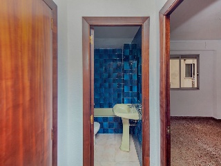 Piso en C/ Poeta Llorente - Gandía - Valencia 36