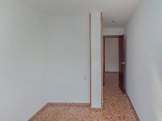 Piso en C/ Poeta Llorente - Gandía - Valencia 39