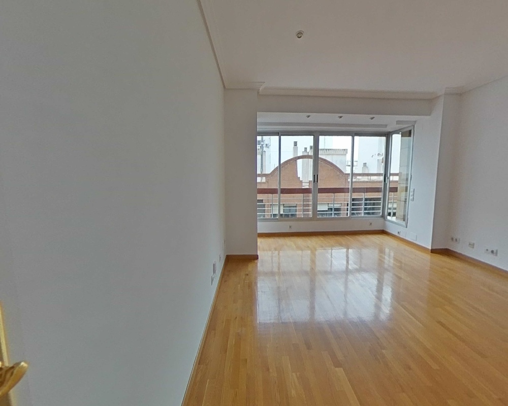 Piso en Av de Ramón y Cajal - Alicante -