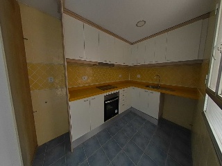 Piso en Av de Ramón y Cajal - Alicante - 28