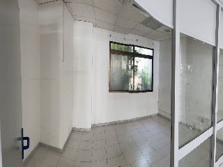 Local en C/ Ramón y Cajal, Huelma (Jaén) 11