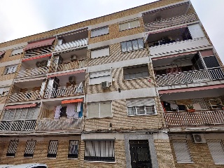 Piso en venta en Parla de 76  m²