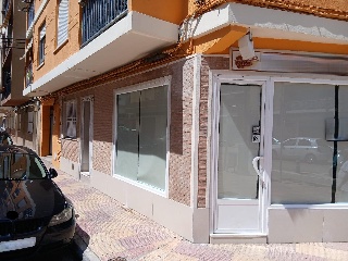 Local comercial en Cullera 2