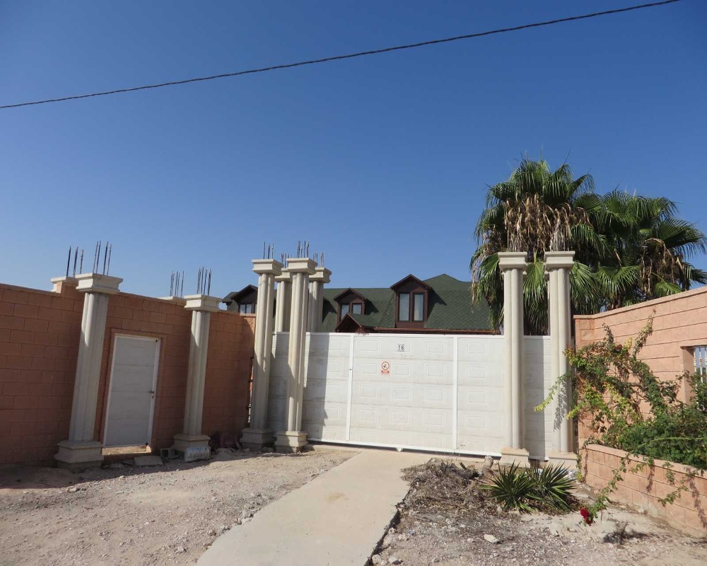 Chalet independiente en construcción en San Miguel de Salinas - Alicante -