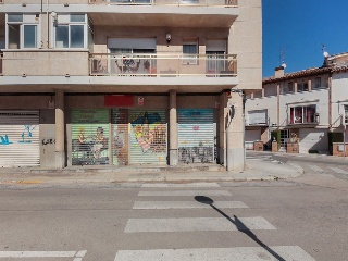 Local en venta en El Vendrell de 116  m²