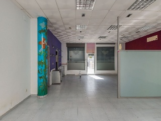 Local en C/ Roquetes 9