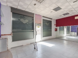 Local en C/ Roquetes 10