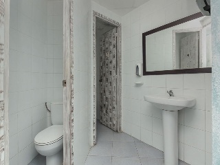 Local en C/ Roquetes 15