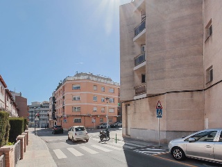 Local en C/ Roquetes 17