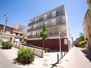 Piso con garaje en C/ Sant Ignasi - Igualada - Barcelona 2