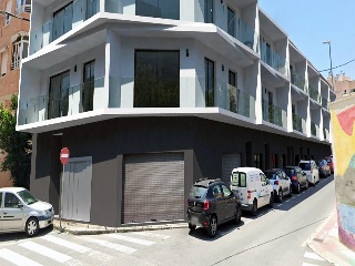 Piso en venta en Campello de 68  m²