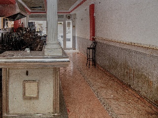 Local en C/ Montseny, Girona 55