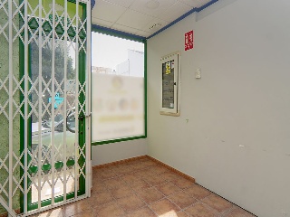 Local en C/ Angel Nieto 68