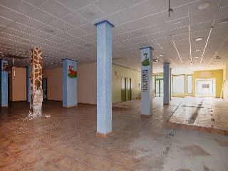 Local en C/ Angel Nieto 72