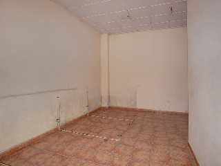 Local en C/ Angel Nieto 76