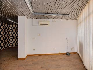 Local en C/ Subida al Castillo - Figueres - Girona 37