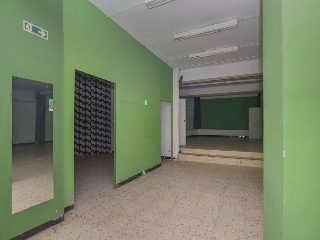 Local en C/ Viladomat 32