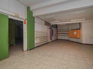 Local en C/ Viladomat 38