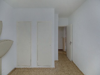 Piso en calle Mimosa, Girona 12