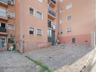 Piso en calle Mimosa, Girona 23