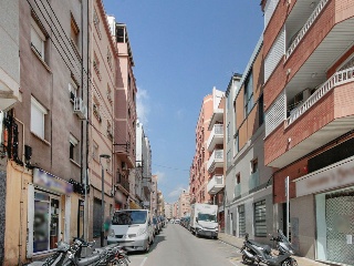 Piso en C/ Naranjos - El Hospitalet de Llobregat - 17
