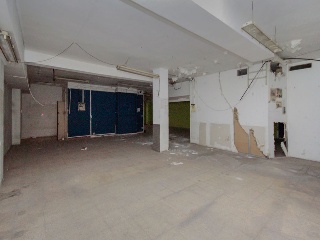Local comercial en C/ Baldomer Sola - Badalona - Barcelona 22