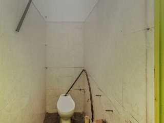 Local comercial en C/ Baldomer Sola - Badalona - Barcelona 34