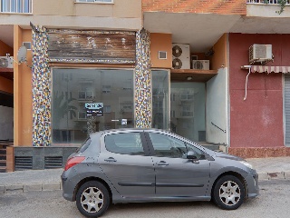 13944-0001 29