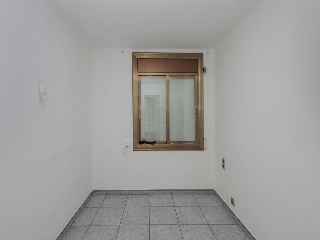 Piso en C/ Romania - Terrassa - 15