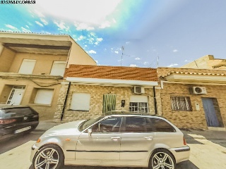 Casa adosada en C/ Sierra Mariola - Sagunto - 2