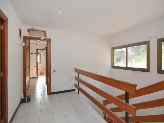 Chalet aislado en Av Can Amat 27
