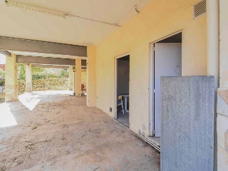 Chalet aislado en Av Can Amat 32