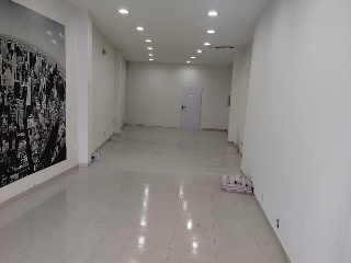 Local en C/ Álvaro Bazán 7