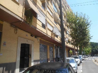 Local en C/ Fra Pere Vives, Valencia (Valencia) 2