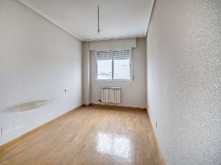 Piso en C/ Esteban Saez de Alvarado - Burgos - 11