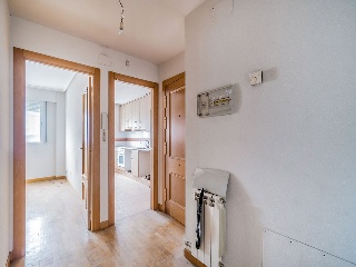 Piso en C/ Esteban Saez de Alvarado - Burgos - 16