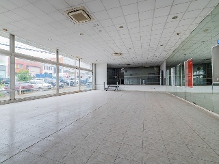 Nave industrial C/ Siete Picos, Pol. Ind. El Cerro, Segovia 17